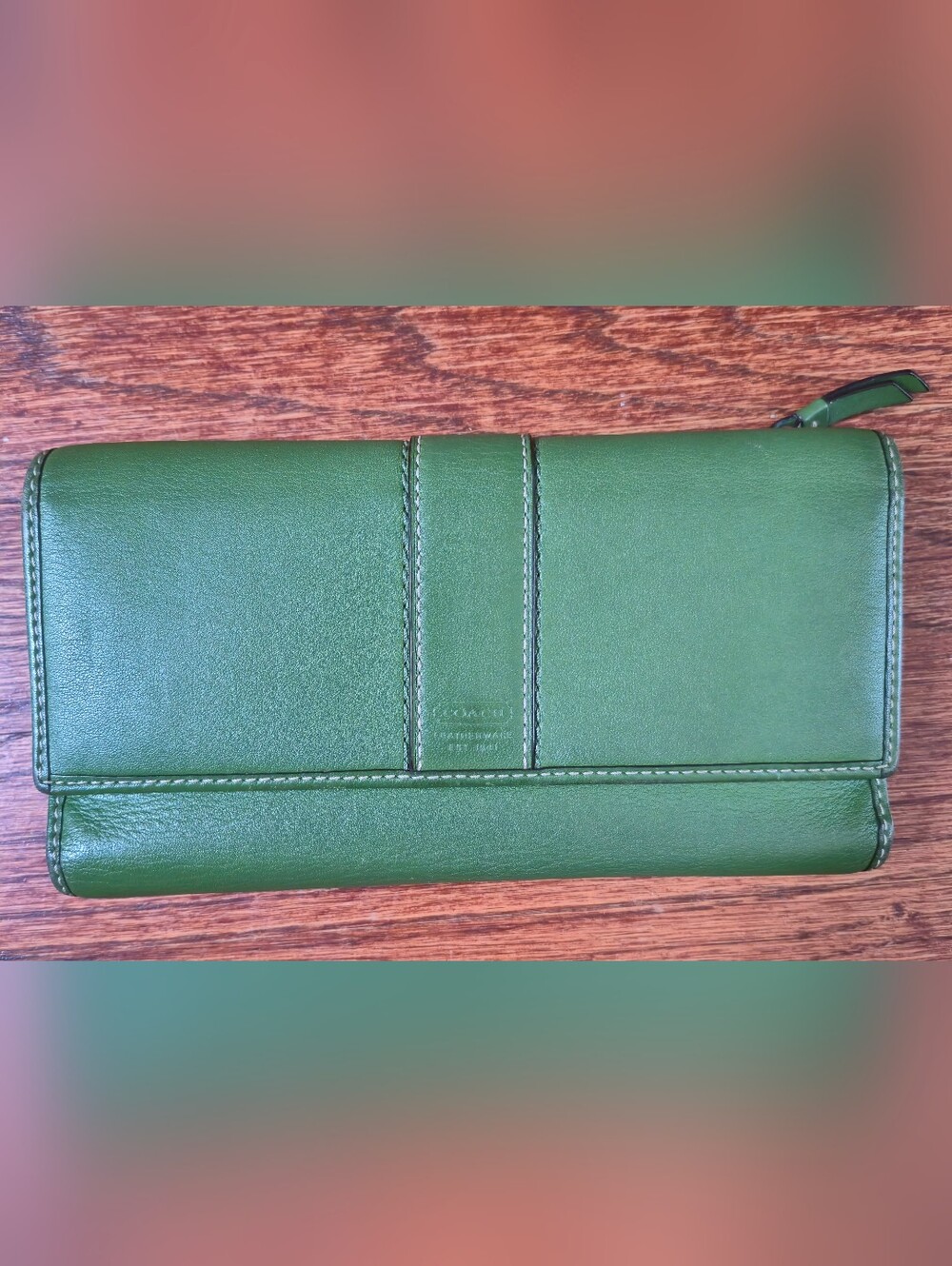 Vintage Coach Green Leather Zip Wallet